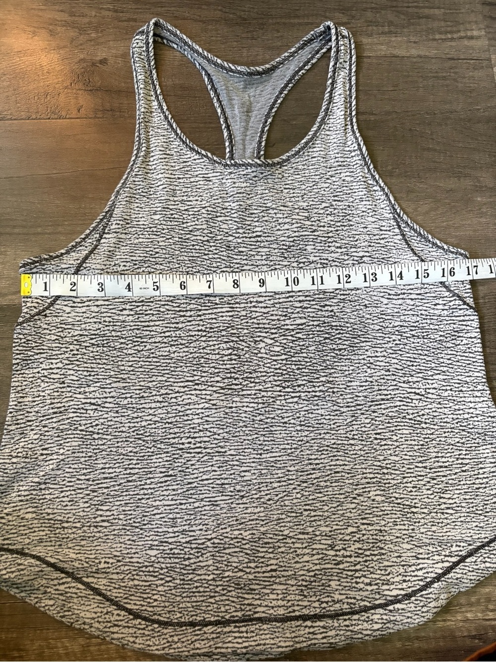 Lululemon Long Distance Tank Top - Picture 3 of 4